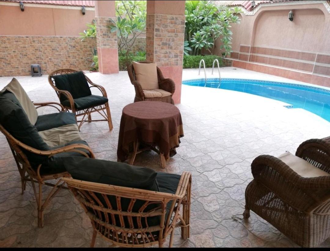 Hidden Gem With Pool Access In New Cairo Apartment Ngoại thất bức ảnh